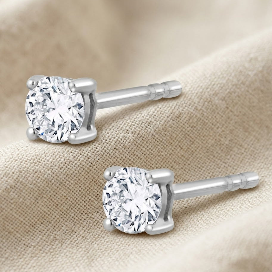 Lab Diamond Stud Earrings 0.15ct H/SI Quality in 925 Silver - 2.7mm