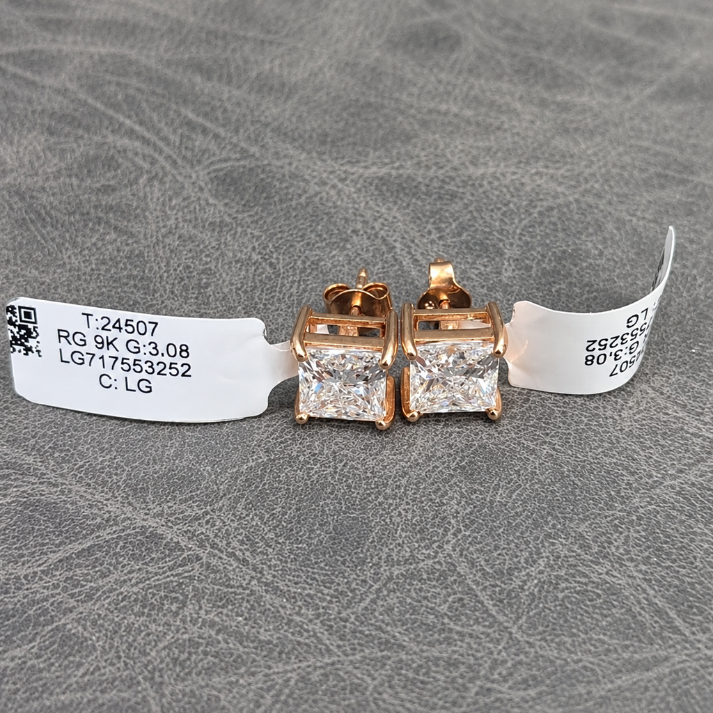 Ready To Ship IGI 5.07Ct D/VVS Lab Grown Princess Diamond Stud Earring 9k Rose Gold