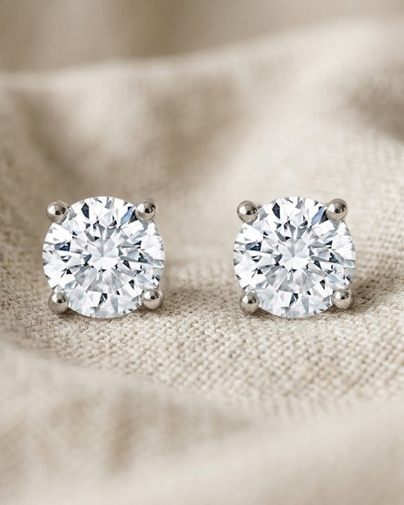 Lab Diamond Stud Earrings 0.20ct H/SI in 9k White Gold – 3mm